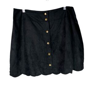 Xhilaration Mini Skirt Women’s XL Black Faux Suede Scalloped Hem Button Down
